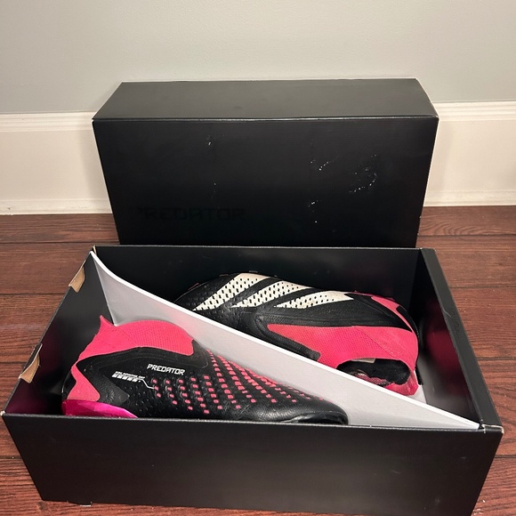 Adidas Predator Accuracy Plus Men’s Sz8 Cleats main image 11